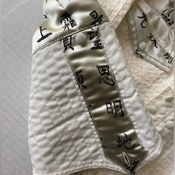 Raven Bustier style Jacket White Sateen with Black Characters size M - Picture 8 of 14